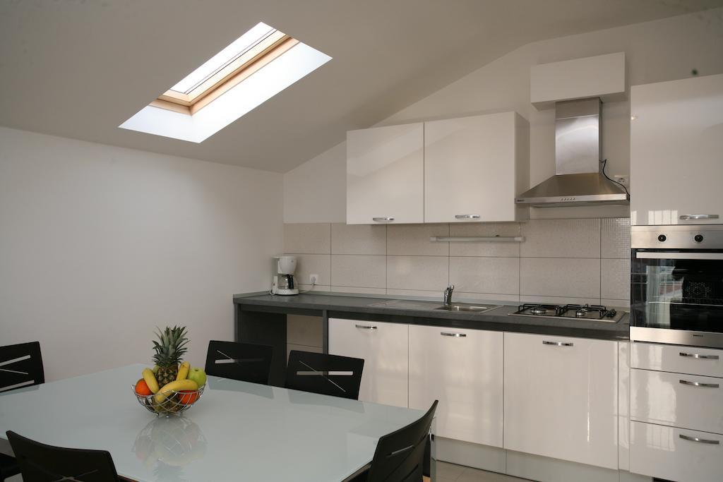 Apartments Little Paradise Trogir Phòng bức ảnh